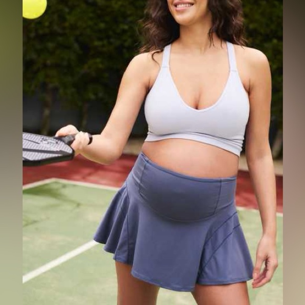 FP MOVEMENT X HATCH- PLEATS AND THANK YOU MATERNITY SKORT